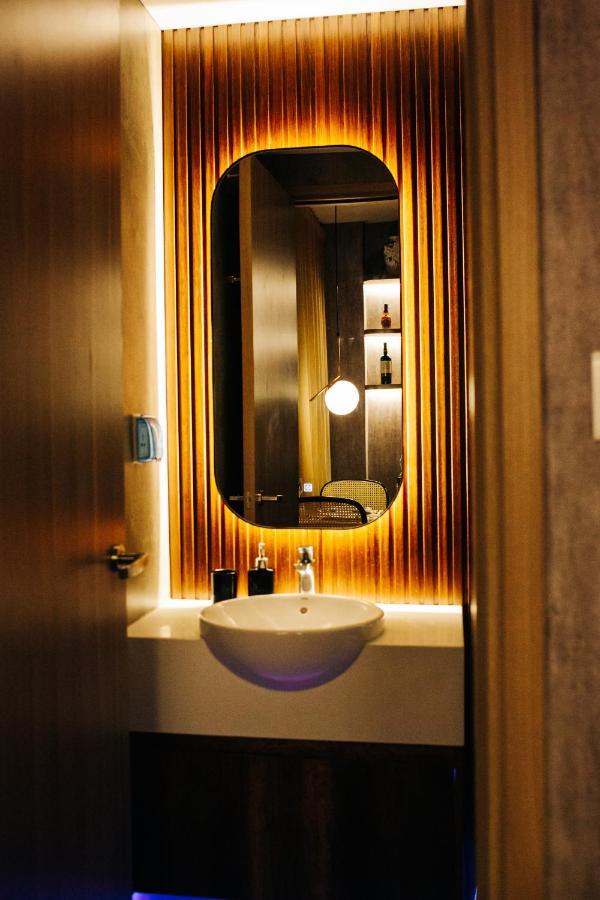 Apastar Luxury - Vinhomes Smart City Appartement *